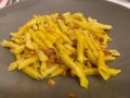 Garganelli d'Imola al pettine con scalogno di Romagna, pancetta e zafferano 1